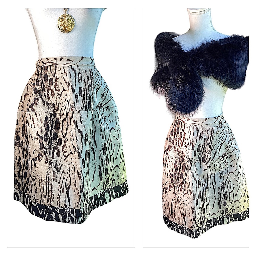 Carolina Herrera Beige Leopard Pattern Jacquard Skirt. B22